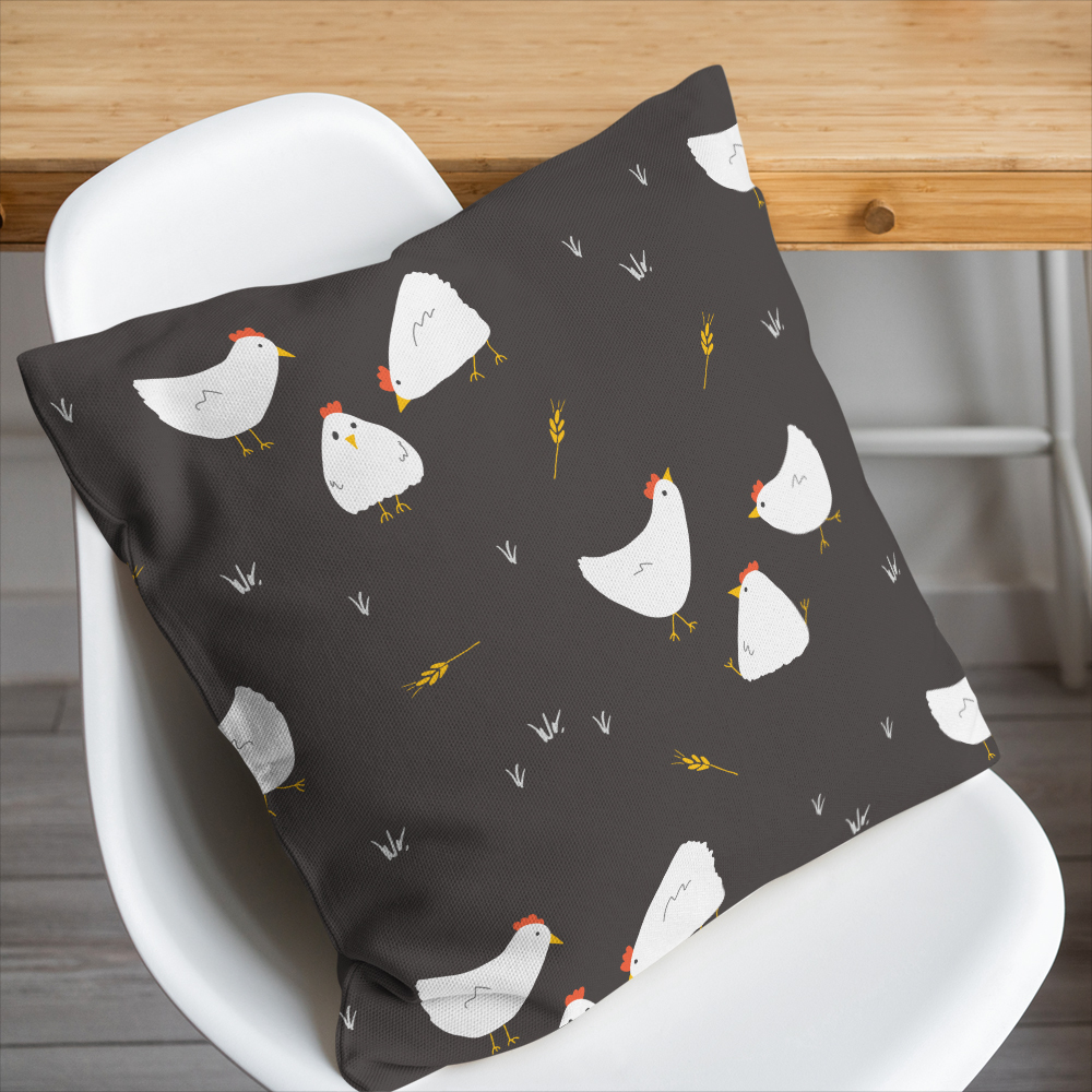 Throw Pillow – Cute Cartoon Farmhouse Chicken Hen