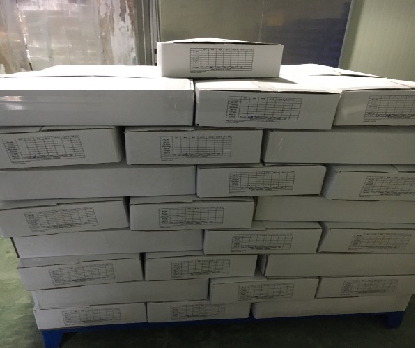 Waterproof cardboard box for seafood