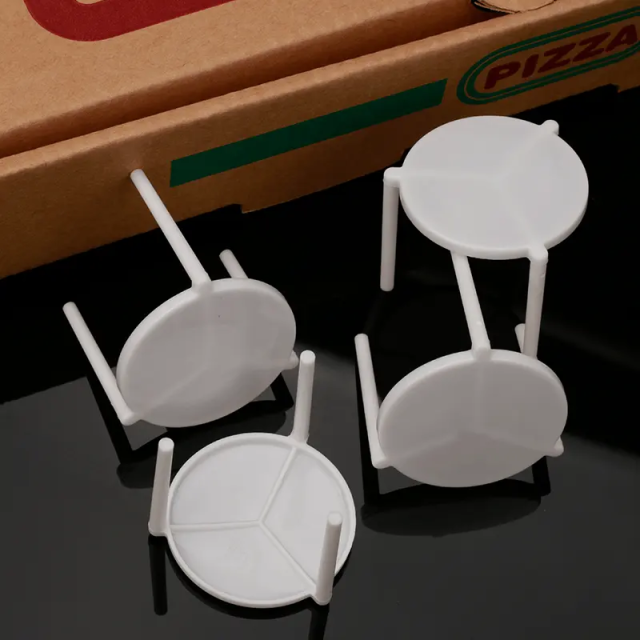 Disposable white pp pizza saver tripod stands