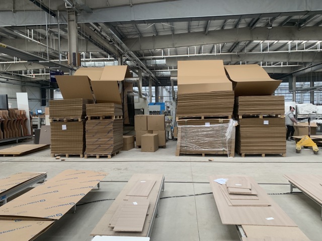 Fan fold cardboard sheets, Z type sheets for furniture packages