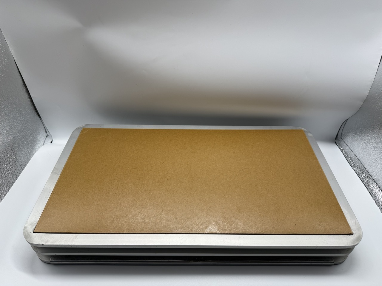 7.5KG Block liner waxed 481x253x60mm