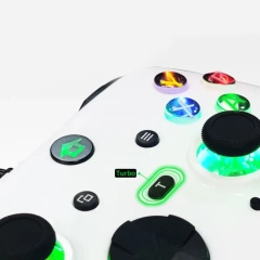 High Quality Full Function Wired Gamepad With Light For XBOX ONE/PC Game Controller
