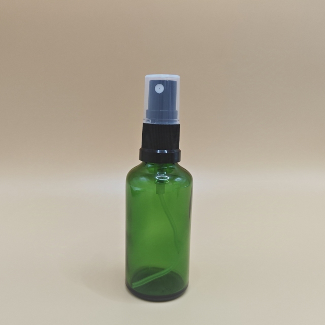 Glass bottle with plastic mist sprayer. 5ml 10ml 15ml 20ml 30ml 50ml 100ml in stock for wholesale.
