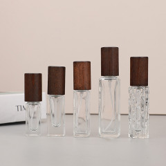[In stock]5/10/20ML wooden cover perfume spray glass bottle,the treasure of the shop