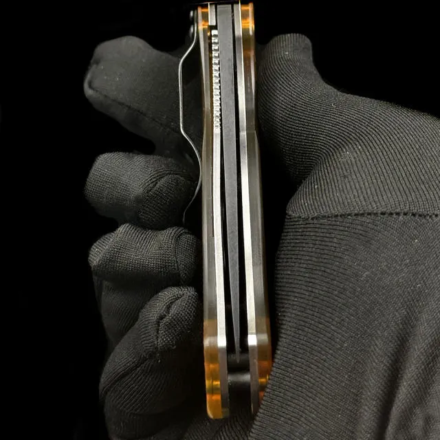 SPY C122PEI Tenacious 100% 9CR18MOV Folding Knife