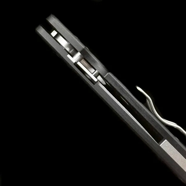 SPY C207GP Ouroboros G10/CF Handle Bearing Folding knife