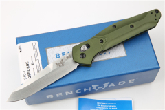 Benchmade 940 Knife Osborne Folding 3.22" S30V Satin Plain Blade, Aviation Aluminum Handles