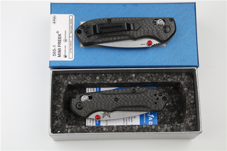 Benchmade 565-1 Mini Freek Folding Knife 2.95" S90V Satin Plain Blade, Carbon Fiber Handles