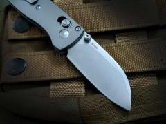 Benchmade Mini BM Bugout AXIS Folding Knife 2.28" S30V Satin Plain Blade, Titanium Alloy Handles - 535