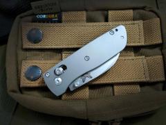 Benchmade Mini BM Bugout AXIS Folding Knife 2.28" S30V Satin Plain Blade, Titanium Alloy Handles - 535