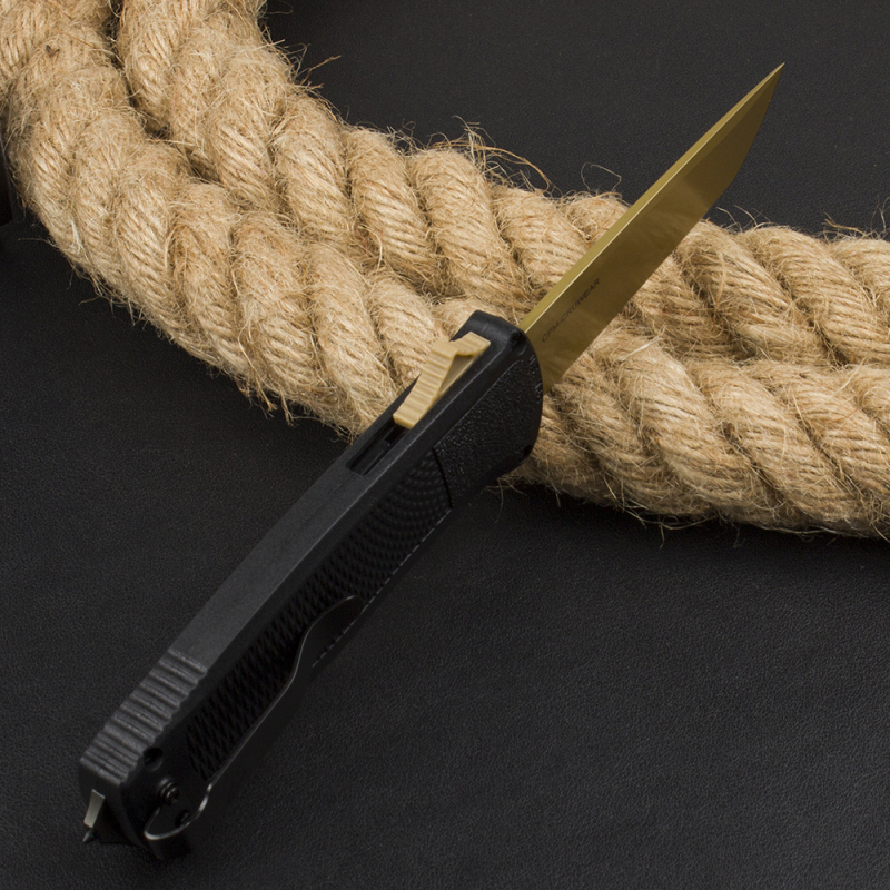 Benchmade 5370FE Knife Shootout OTF AUTO 3.50" CPM-CruWear Gold Tanto Blade, Black CF-Elite Handles