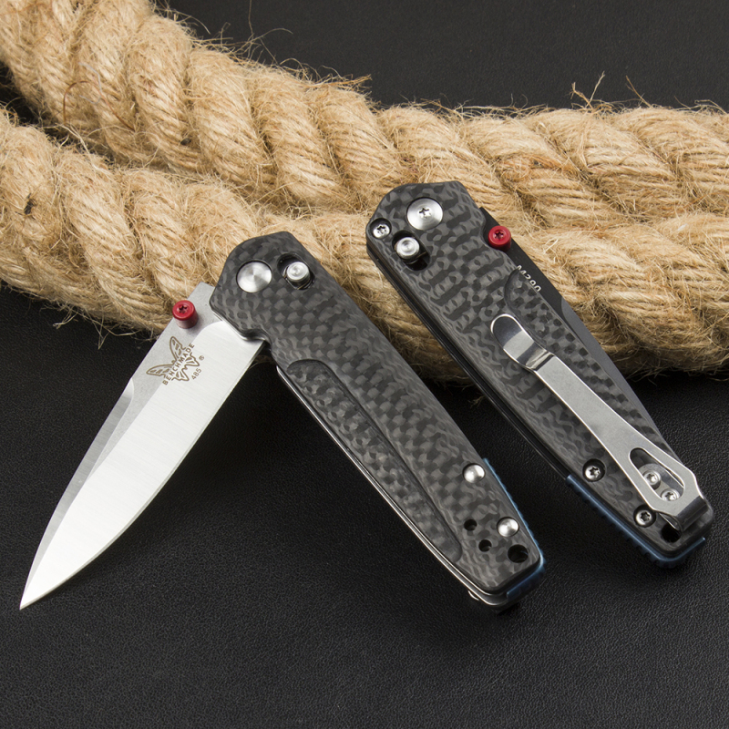 Benchmade 485-3 Knifes Bugout AXIS Folding Knife 2.83" M390 Satin Plain Blade, Carbon Fiber Handles