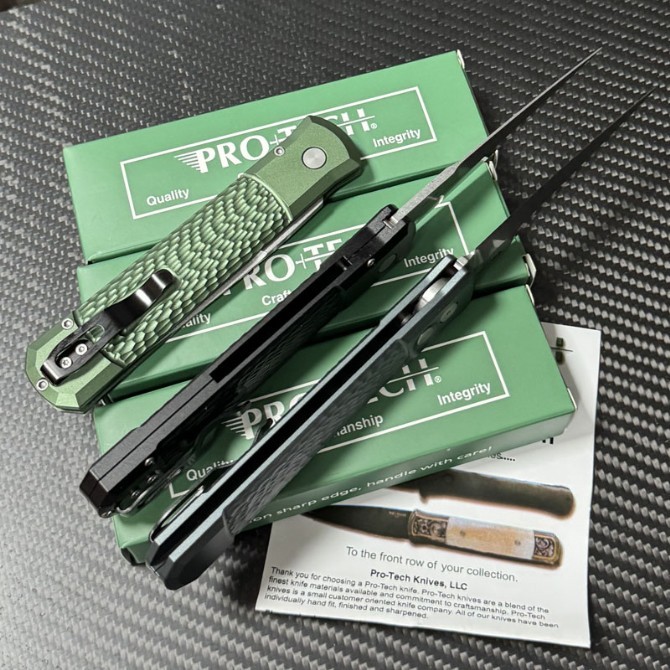 Pro-Tech 924 Knifes Godfather AUTO Folding Knife 3.94" 154CM Bead Blasted Plain Blade, Jigged Aluminum Handles