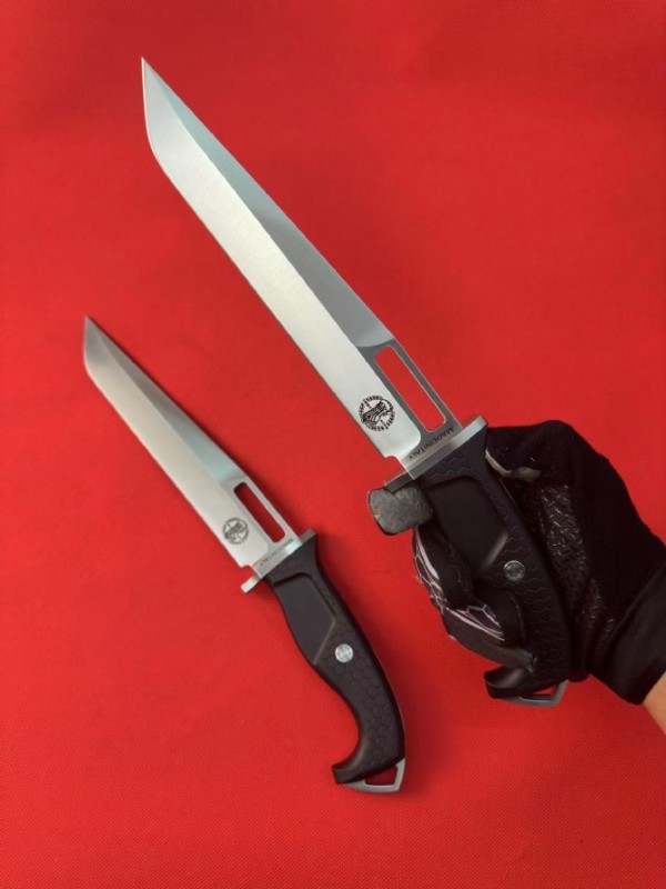 Extrema Ratio Knives Dobermann IV K1 Tactical Knife 7.31" N690 Blade, Forprene Handles