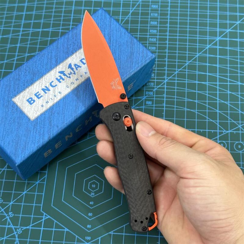 BM 535 Knife Bugout AXIS Folding Balde 3.24" S30V Satin Plain Blade, Carbon Fiber Handles
