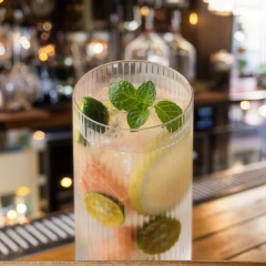 4pcs/set Bar Beverages Ice Coffee Cup Juice Beer Drinkware Glass Cups Vintage Glassware Transparent Cocktail Glasses Set