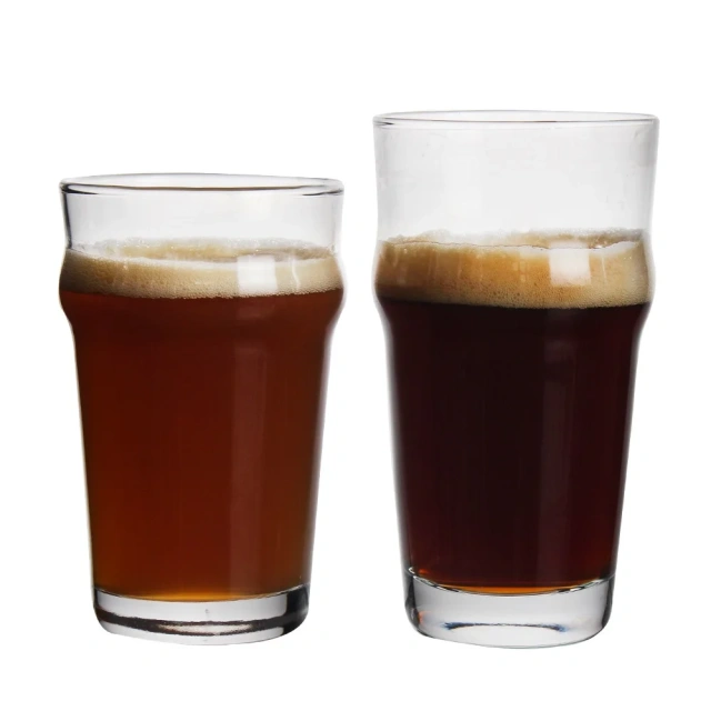 wholesale 570ml Home Easy Stacking Drinking Glasses British Pub Pilsner Pint Beer Glasses Pub Drinking Grant Pint Oversize Beer