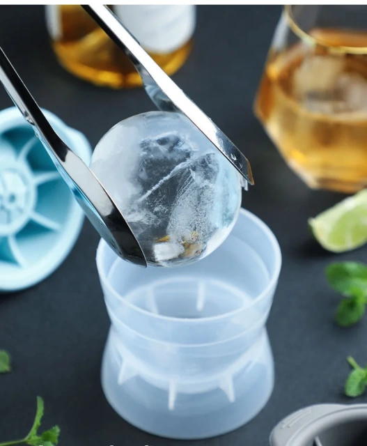 2024 hot selling Portable Custom silicone Round Clear Silicone Ice Cube Ice Sphere Bucket Mold wine Ball Maker Molds with cover