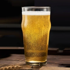 wholesale 570ml Home Easy Stacking Drinking Glasses British Pub Pilsner Pint Beer Glasses Pub Drinking Grant Pint Oversize Beer