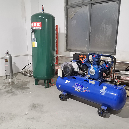 Piston air compressor