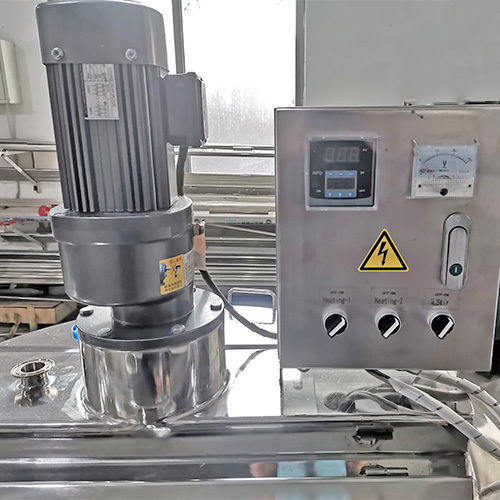 Electric heating mixing tank