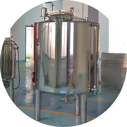 Single layer storage tank