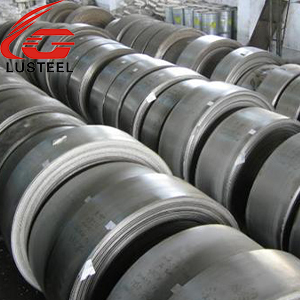 Hot rolled steel strip