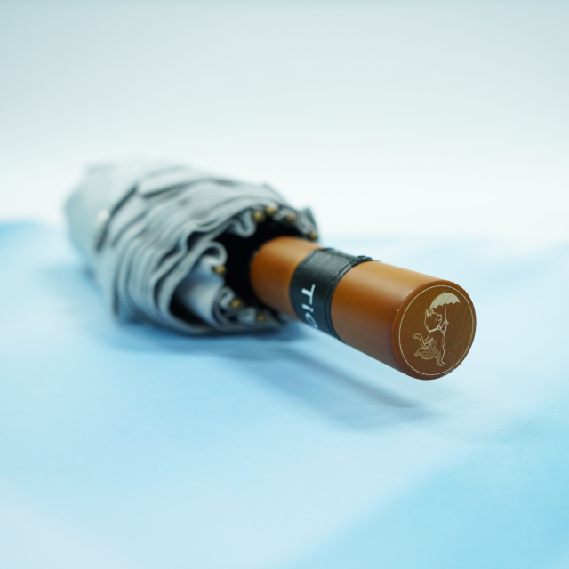 Tiozomoo Factory Sun Advertising Customized Logo Wooden Handle windproof 8 ribs 260T Pongee Umbrellas for adults