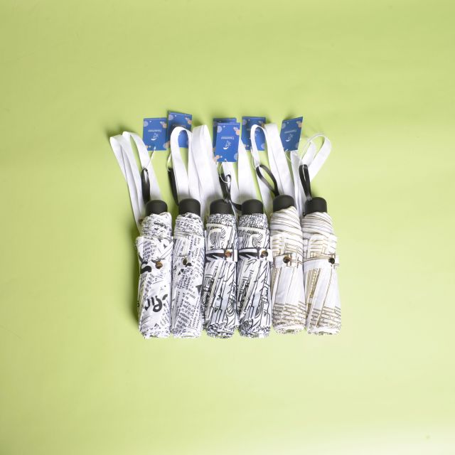 Allover Pattern Design Printed Manual 3 Fold Super Mini Umbrella with Shopping bag set