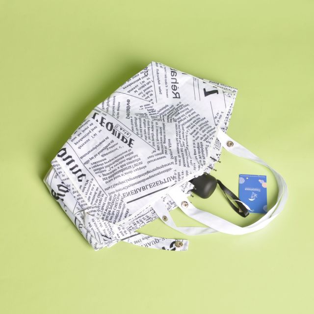 Allover Pattern Design Printed Manual 3 Fold Super Mini Umbrella with Shopping bag set