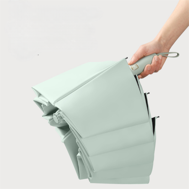 Wholesale price custom clear light color three folding umbrella with logo for the rain