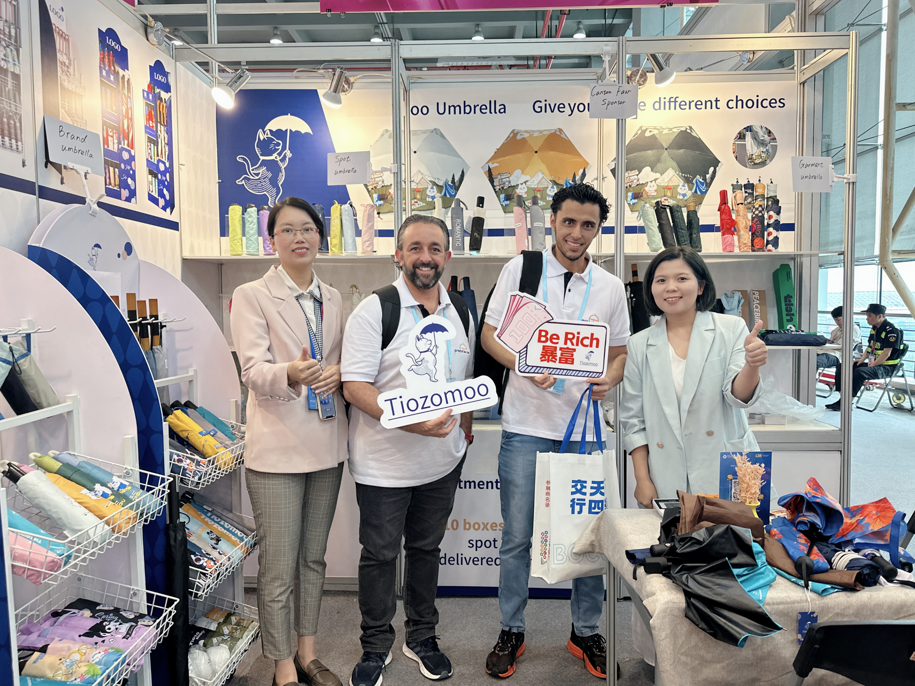 Umbrella product display at the Canton Fair