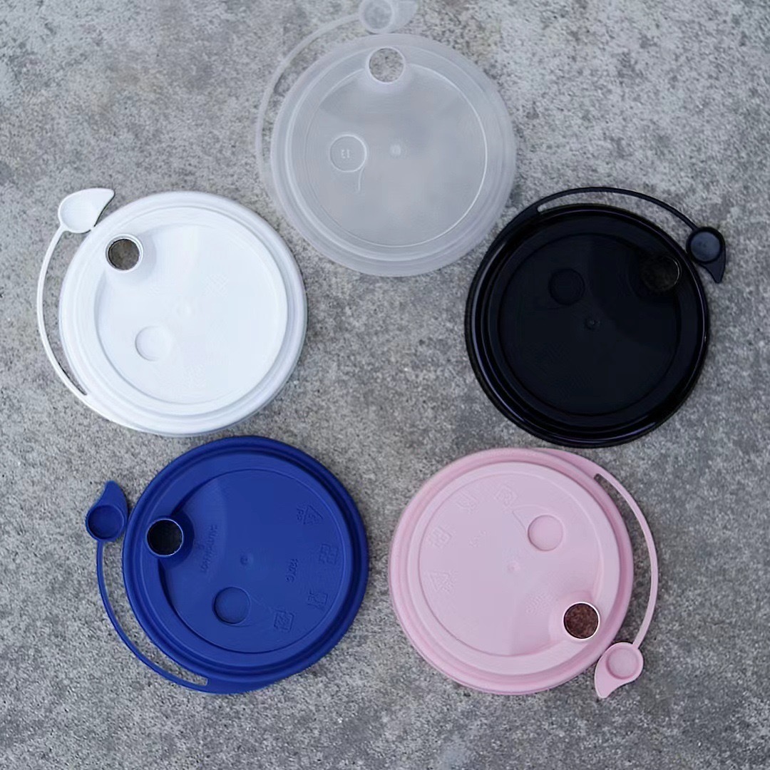 PP Injection Lids with a linked stopper