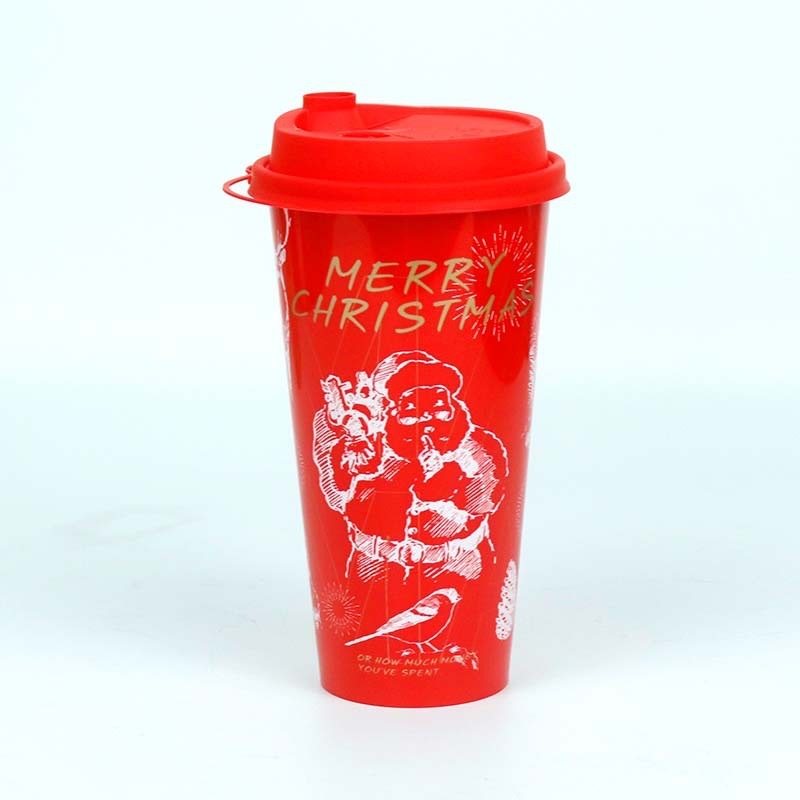 In-mold labeling cups