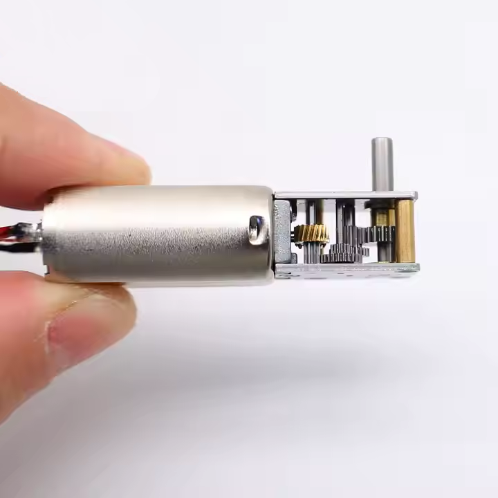 Червячный мотор-редуктор постоянного тока 1218-050