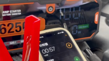 JF Starter F40-6250 pro | CCA 960, 6000mAh Portable Car Jump Starter & Power Bank | For 10.0L gasoline / 6.5L diesel Engines  |  OEM Customizable,GZ Jolly Flying Ltd