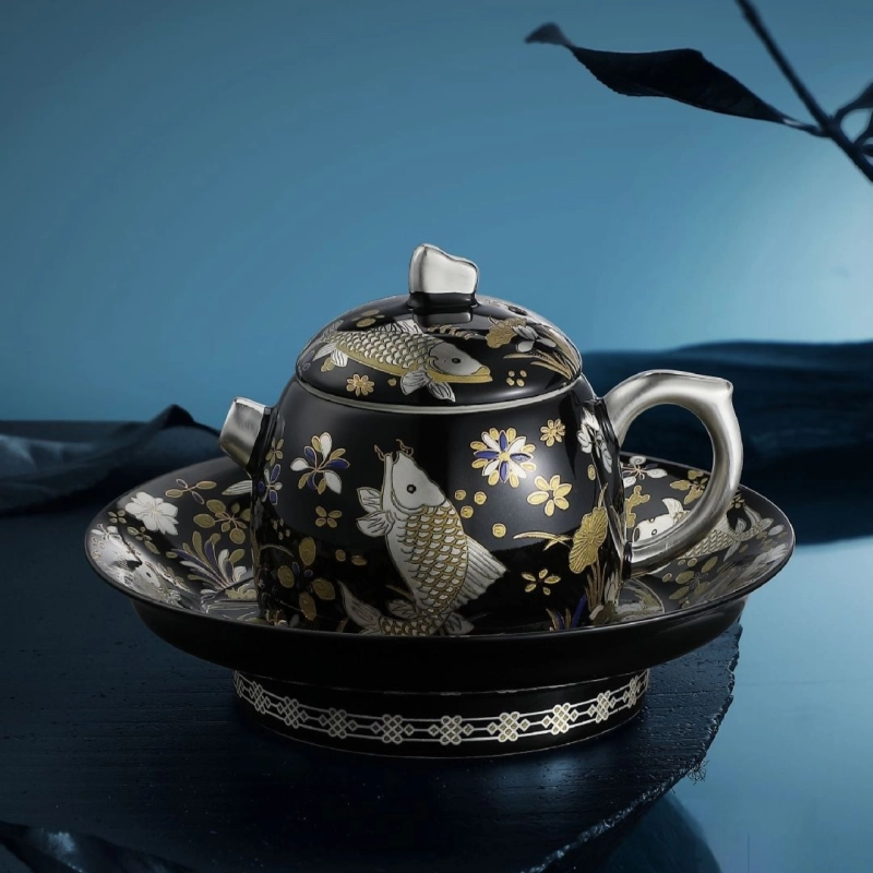Silver-decorated Tea Set - Fish and Waterweed