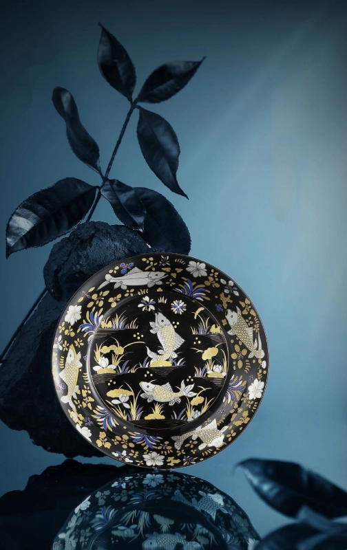 Silver-decorated Tea Set - Fish and Waterweed