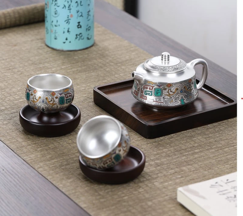 Silver-decorated Tea Set - Ancent Texture