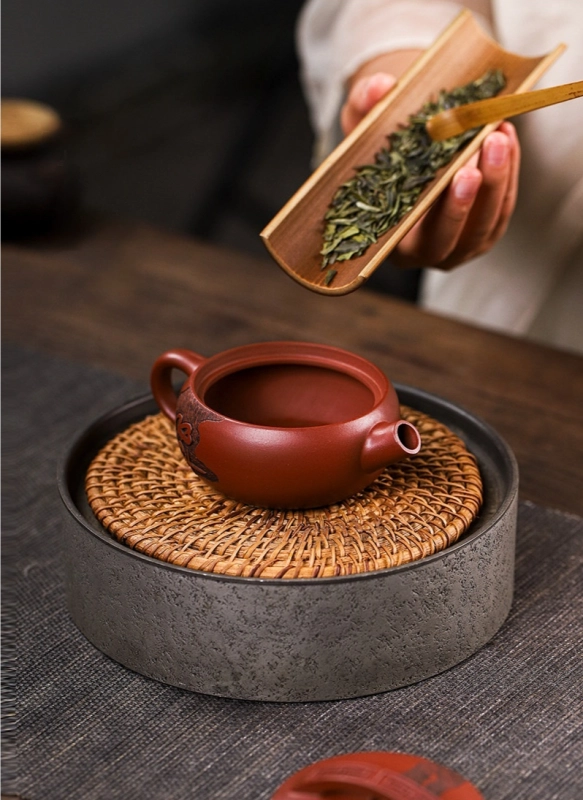 Yixing Handmade Purple Clay Teapot - Dragon Blood Zen