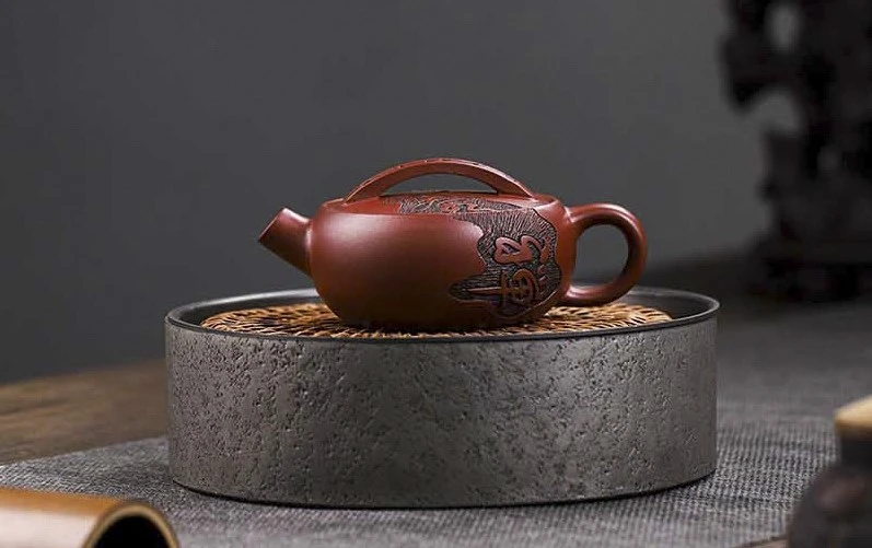 Yixing Handmade Purple Clay Teapot - Dragon Blood Zen