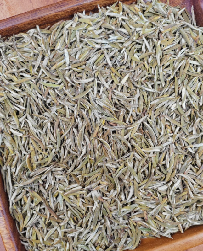 Yellow Tea - 2024 Junshan Silver Needle Pre-Qingming First-Pluck Tender Buds with Flower Aroma - 200g