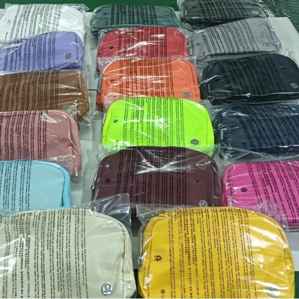 Everywhere Belt Bag 1L With Adjustable Strap