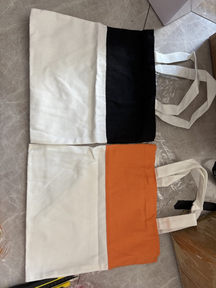10.3*10.3in Halloween Handle Bag