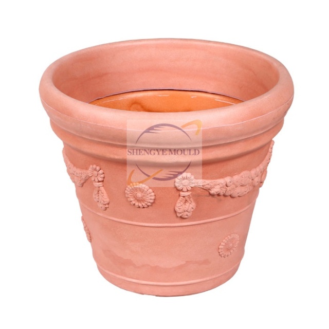 Outdoor and Indoor Furnitures