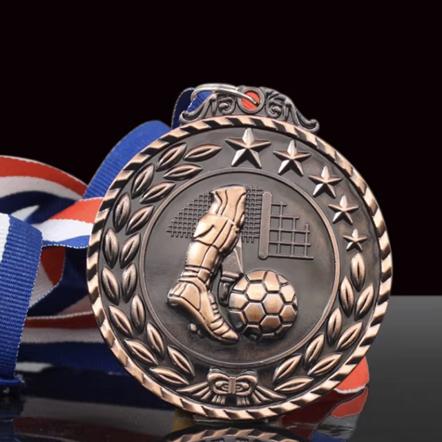 2025 H Sports Model 1 Custom Metal Soccer Medal Cup with Gold Medals,蓝弧体育