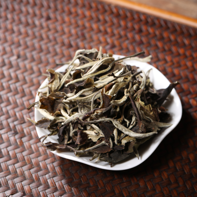yetianyueguangbai