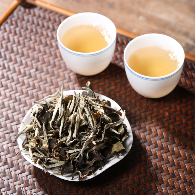 yetianyueguangbai