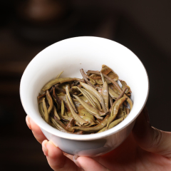 yetianyueguangbai