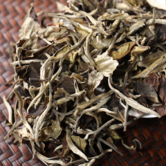 yetianyueguangbai